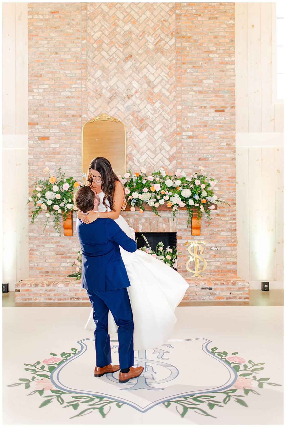 first dance at auburn oaks farm